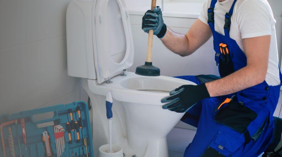 Local annual plumbing maintenance in New Athens, IL
